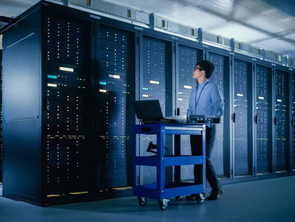 Why Choose Us For Linux Reseller Hosting?